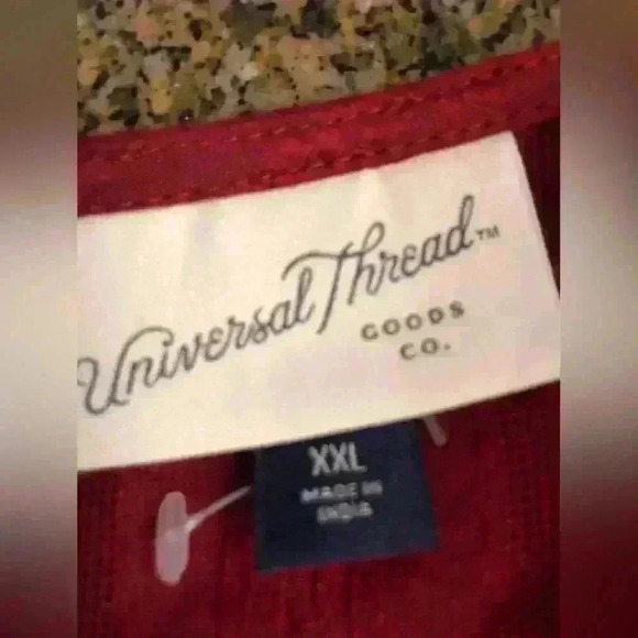 Universal Thread Puffed Flared Sleeve Burgundy? Deep Red Blouse Top Women XXL - Picture 6 of 8